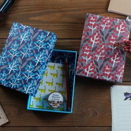 【貼り箱ケース】手染め和紙 南天柄 幸せの文様シリーズ Fuwa Market オリジナル ギフト プレゼント 誕生日 クリスマス 入学祝い 進学祝い 就職祝い 母の日 ホワイトデー お礼 記念日 お祝い【ラッピング無料】