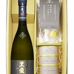 ★ 送料無料 ★ 黒龍 大吟醸 720ml + 北海道おつまみ4種セット【 9121 】【 要冷蔵 】【 日本酒・おつまみセット 】【 ハロウィン 贈り物 ギフト プレゼント 誕生日 結婚のお祝い 】