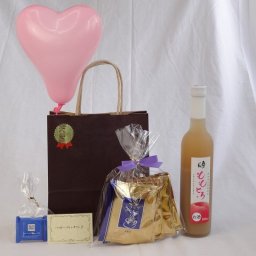 父の日 風船セット( 完熟桃のとろとろ感が口いっぱいに広がる桃リキュール ももとろ500ml(福島県)+挽き立て珈琲(ドリップパック5パック)) メッセージカード ハート風船 ミニチョコ付き