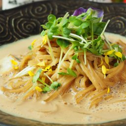 グルテンフリー 国産 玄米麺 菊芋 4食セット 米粉麺 パスタ麺 奈良県産 麺 ヴィーガン お取り寄せ 玄米使用 有機栽培 麺料理