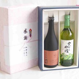 実りの秋の贈り物 感謝の贈り物ボックス 酒粕だけの焼酎と国産ワインセット(実りの収穫 白甘口ワイン 甘口(山梨県)720ml大分県井上酒造もろみ焼酎32度 720ml
