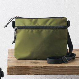 アッシュ･エル サコッシュ　カーキ B-HLM225083KHA  内祝 内祝い お祝 御祝 記念品 出産内祝い プレゼント 快気祝い 粗供養 引出物