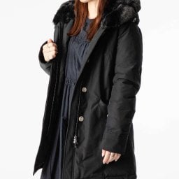 ウールリッチ WOOLRICH CFWWOU0825FRUT0001 コート BEAKER PARKA レディース アウター ビーカーフードパーカー ダウンジャケット