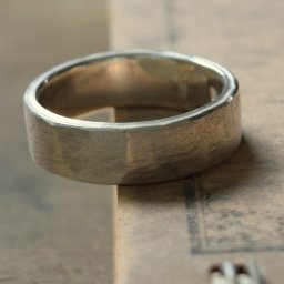 タタきのリング(中) メンズ レディース ハンドメイド オーダー シルバー 槌目 シンプル 上品 おしゃれ 指輪 Silver 950 マモる ごつめ ゴツめ 手作り 手づくり ダイヤモンド