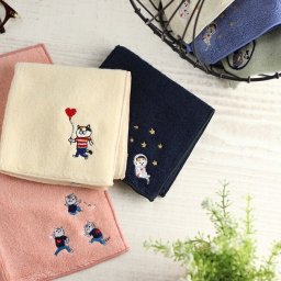 即納 今治ハンカチタオル KOZACLA 24×24cm[ハンドタオル タオル かわいい 猫柄 猫雑貨 猫 今治 日本製 ハンカチ 今治タオル タオルハンカチ ゆるかわ ネコ 刺繍 ワンポイント 刺しゅう 可愛い ネコ好き ねこ好き おすすめ]