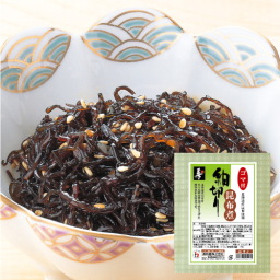 【北海道産昆布】 細切り昆布煮（ゴマ付）660g (220g×3袋） 昆布煮 佃煮 おにぎり ご飯のお供 お茶漬け お茶請け 小豆島醤油 北海道昆布 お返し 父の日 母の日 敬老の日 還暦祝い 白寿 卒寿 米寿 百寿 プレゼント 誕生日 お父さん お母さん おじいちゃん おばあちゃん