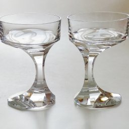 バカラBaccarat ナルシス Narcissus シャンパンクープ ペア 2812-667【バカラリボン付属】【シャンパングラス7】【御結婚御祝・内祝・新築御祝・還暦御祝・御礼・寿、普通包装可能】