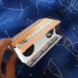 ペーパー双眼鏡 簡単手作り工作キット（無地） オペラグラス 工作 キット 双眼鏡 天体観測 コンサート 手作りキット 自由研究 ミニ 小型 持ち歩き コンパクト 科学 グッズ 持ち運び 折り畳み 折りたたみ シンプル 工作キット 小学生 低学年 中学年 高学年 理科 教材