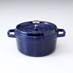 ストウブ 鍋 22cm 2.6L ピコ ココットラウンド 鋳物 ホーロー 調理器具 グランブルー 1102291 (40510-265-0)  洋食器 【スペシャルラッピング1100円(別売り)】 送別会 誕生日 お中元 結婚祝い 結婚式 高級 父の日 母の日 ホワイトデー