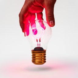 SUCK UK コードレス ”ハート” ライトバルブUSB充電「Cordless Heart Lightbulb」（キャンプ アウトドア USB充電 おしゃれ）イギリス サックユーケー ◇