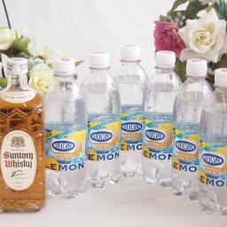 家飲みを、バーカウンターへ ハイボールウイスキー7本セット(サントリー 白角40度 ウィルキンソン炭酸レモン) 700ml×1本 500ml×6本