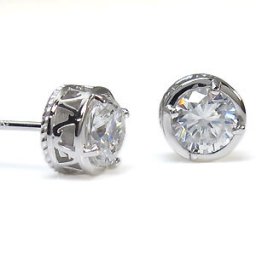 プラチナ・鑑定書付き・ダイヤモンド・ピアス・唐草・ハート・ピアス