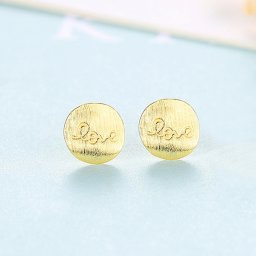 ピアス 両耳用 シルバー925 イエローゴールド ピンクゴールド シルバー スタッド 石なし カジュアル ニッケルフリー モチーフ 文字入り love ce0398