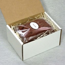  チョコレートケーキ（ホール）【ギフト箱】母の日 父の日 敬老の日 お誕生日 ホワイトデー サブレ クッキー缶 クッキー詰め合わせ 焼き菓子 自然卵使用 こだわり素材使用 ギフト 贈り物 お中元夏 冬ギフト お歳暮 クリスマスプレゼント 手土産 御祝い お返し