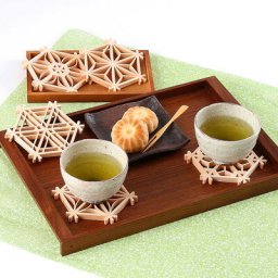 送料無料 職人がを技を競い、生み出した伝統模様 「組子コースター ５個セット」