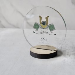 納期22日)端午の節句　名前札　<green kabuto>アクリル　命名札 こどもの日　名前旗　命名書　5.5 　初節句　記念品　お祝い　ひな人形　雛飾り　女の子　桜　雛人形　命名　命名札　木製 名前旗 ローマ字 日本語対応 　日本製　木　立て札　インスタ人気　国産　つるし飾り　おしゃれ　シンプル　