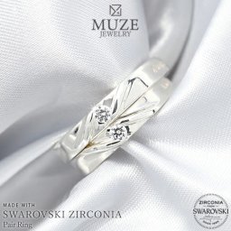 スワロフスキージルコニア使用 ペアリング   結婚指輪 MUZE JEWELRY マリッジリング 指輪 プラチナ仕上げ カップル リング ペア プラチナ仕上げ SV925 made in japan 刻印 名入れ roryxtyle