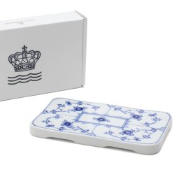 ロイヤルコペンハーゲン 101 ブルーフルーテッド・プレイン(プレーンレース) 362 ボード 15.5cm Royal Copenhagen お皿 プレート ギフト 101 362 結婚祝い プレゼント 贈り物 食器 ロイヤル コペンハーゲン