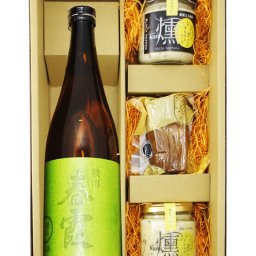 ★ 送料無料 ★  春霞 純米吟醸 緑ラベル 720ml  + いぶりがっこ3点セット【 3827 】 【 おつまみセット 】【 3827 】【 ハロウィン 贈り物 ギフト プレゼント 誕生日 結婚のお祝い 】