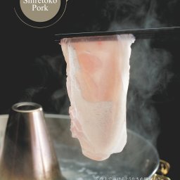 【送料無料】【高級ギフト】白老牛すき焼き＆知床ポークしゃぶしゃぶ ：2026年 お取り寄せ 北海道 誕生日プレゼントお歳暮 御歳暮 出産内祝い お返し 結婚 母 父 男性 女性 彼氏 彼女 お祝い お礼 お供え 極  詰合せ 牛肉 豚肉 法人 夏ギフト