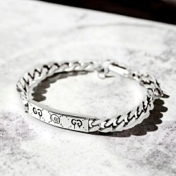 グッチ ブランド ブレスレット メンズ レディース ゴースト 18cm プレスレット ジュエリー アクセサリー 455321 J8400 0701 シルバー おしゃれ ギフト