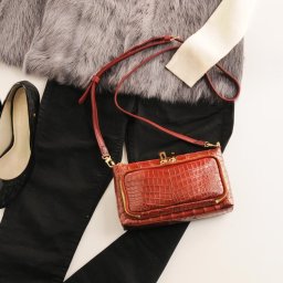 クロコダイル 4way バッグ マット加工 ゴールド金具 ショルダーバッグ レディース 小さめ 軽量 ワニ革 母 女性 プレゼント ギフト (No.06000538r) クリスマス 母の日 定年退職 バレンタイン 成人祝い