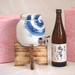 国産有田焼 焼酎サーバー1500cc木代付セット(14.5×15.5cm 1.1kg)吹上焼酎 本格芋焼酎 黒麹使用風憚36° (鹿児島県) 720ml
