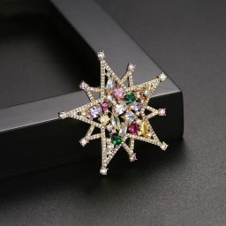 ブローチ キュービックジルコニア ホワイトとマルチカラー 真鍮 イエローゴールド シルバー 人気 おしゃれ 可愛い かわいい きれいめ 星 スター カラフル x19040209