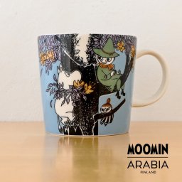 アラビア ムーミン クラシック マグ 0.3L フレンズフォーエバー 80周年 1076189 食器 ARABIA マグカップ ムーミンズデイ 新作 フィンランド 電子レンジ 電子 レンジ ムーミンマグ 食洗機 ティーカップ 陶器
