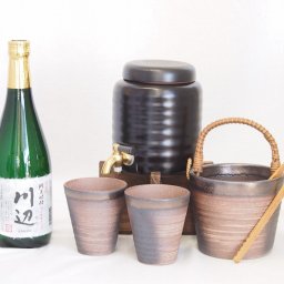 本格焼酎サーバー1000cc(18cm×24cm 1kg)萬古焼ペアカップ氷入れ竹トングセット繊月酒造 本格純米焼酎 相良村産米使用川辺 (熊本県) 720ml×1本