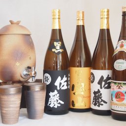 信楽焼・明山窯　焼酎サーバー　火色金小紋　2200ｃｃ(滋賀県)+萬古焼・備前金彩焼酎ペアカップ(三重県)+芋焼酎 佐藤黒 富乃宝山 佐藤白 伊佐美 1800mｌ