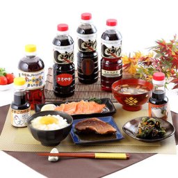 香りの逸品、伝統の味 いろいろ使えてうまいっ酢、 当店自慢のお醤油詰合せ
