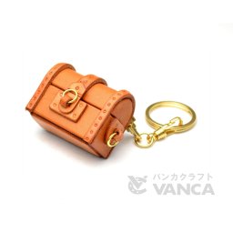 【手描き名入れ無料】本革製国内ハンドメイド　宝箱　キーホルダー【VANCA革物語】