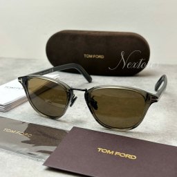 【並行輸入品】【正規品・新品】TOMFORD トムフォード TF1049D FT1049D 20J イタリア製 サングラス メガネ 眼鏡 メンズ レディース TOM FORD トム フォード 伊達メガネ ビジネス 普段使い おしゃれ プレゼント ギフト クリスマス 送料無料