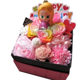 【プリンセス ラプンツェル 花】ラプンツェル入り 花束風ギフト フラワーボックス入り レインボーローズ プリザーブドフラワー入り  彼女 友人 友達