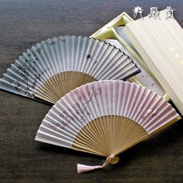 ★名入れ対応 ペアギフト 2本セット『【男女ぺあ扇子】みやびいろ(ペア専用桐箱)』名入れ お揃い 結婚祝 おしゃれ 和風 プレゼント お祝 誕生日 記念日 お礼 日本土産 海外 周年記念