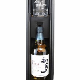 ★ 送料無料 ★  【 ウイスキー 】サントリーウィスキー 知多 700ml + メッセージ入りロックグラス１個セット【 5829 】【 ハロウィン 贈り物 ギフト プレゼント 誕生日 結婚のお祝い 】
