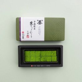 宇治抹茶生チョコレート『お濃茶』(12個入り) 【誕生日】／ 抹茶チョコ 生チョコ 抹茶スイーツ 洋菓子 和風チョコ お祝い 結婚祝い 結婚内祝い 記念日 手土産 御礼 ご褒美 特別 高級 祖父 祖母 父 母 夫 妻 両親 彼氏 彼女 上司 部下 同僚 お返し ソーシャルギフト お中元