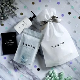 【ラッピング／バースデーカード付】BARTH 中性重炭酸入浴剤 30錠×ボディクリーム（ベルガモット 着色料 無添加 いやしグッズ リラックスグッズ ギフト 女性 男性 プレゼント おしゃれ お祝い 誕生日 温浴美肌 睡眠投資 )