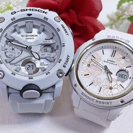 カシオ 恋人たちのGショック ペアウォッチ G-SHOCK BABY-G GA-2000S-7AJF BGA-150FL-7AJF 電池式 送料無料 国内正規品 記念日 誕生日 プレゼント お揃い ホワイト 白 クリスマス お祝い 結婚 婚約 20代 30代 40代 50代 カップル 夫婦