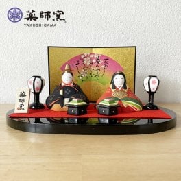 薬師窯 錦彩みやび親王雛飾り 2567 雛人形 コンパクト モダン ひな人形 おしゃれ かわいい 陶器 ひな人形 雛祭り かわいい おしゃれ 玄関 マンション 縁起  出産祝 誕生日 プレゼント  伝統工芸・陶器の和遊感