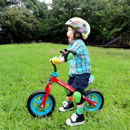 バランスバイクミニ  キックバイク CE認証取得 乗用玩具 乗り物トイ 乗り物 入園 入学祝い 誕生日 キッズ クリスマス こども プレゼント 外遊び 室内遊び ラングスジャパン 