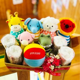 おむつケーキ アンパサンド 出産祝い 男の子 女の子 オムツケーキ ダイパーケーキ プレゼント おもちゃ タオル 赤ちゃん ベビー 送料無料 即日発送 【正規品】【ギフト包装】【熨斗】【メッセージカード】【手提げ袋付き】