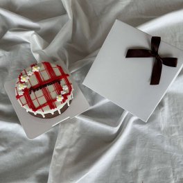 ラインカラーが選べる！チェック柄が可愛い♪レトロポップセンイルケーキ～濃厚チョコ4号Ver.～ デコレーションケーキ