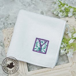 敬老の日 プレゼント ギフト 2026 今治タオル ハンカチ プロヴァンス イニシャル 刺繍 レディース 誕生日 お祝い 贈り物 記念品 かわいい 綿100% 日本製 今治 タオルハンカチ 祖母 おばあちゃん 実用的 おしゃれ 趣味グッズ もらって嬉しい センスがいい 