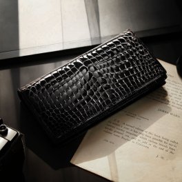 クロコダイル 無双 メンズ 長財布 シャイニング 加工 センター取り 一枚革 日本製 束入れ 全11色 鰐革 紙幣入れ 札入れ 紳士 男性用 ワニ革 プレゼント ギフト 春財布 (3939r) クリスマス バレンタイン 父の日 女性 アクスタポーチ 推し活ケース 定年退職 バレンタイン 成人祝い