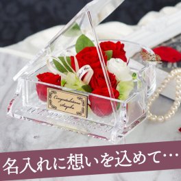 【 送料無料 】【 名入れ ピアノ プリザーブドフラワー 】 名前入り 名入り ギフト 誕生日 プレゼント 人気 女性 妻 彼女 花ギフト かわいい おしゃれ 結婚祝い 結婚記念日 退職祝い 還暦祝い 古希祝い 長寿祝い 記念品 贈り物 おすすめ お祝い 