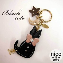 Happy くろ ねこ 星 三日月 イニシャル キーホルダー 日本製 本革 スワロフスキー レディース 大人 かわいい 可愛い おしゃれ 女性 子供 キーリング ストラップ バッグチャーム レザー 革 アクセサリー 車 鍵 猫 雑貨 プレゼント ギフト 誕生日 ブランド