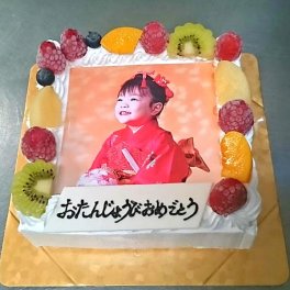 四角型写真ケーキ/白生クリーム