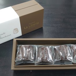 外がカリッとした【カヌレ リベルテ】４個入